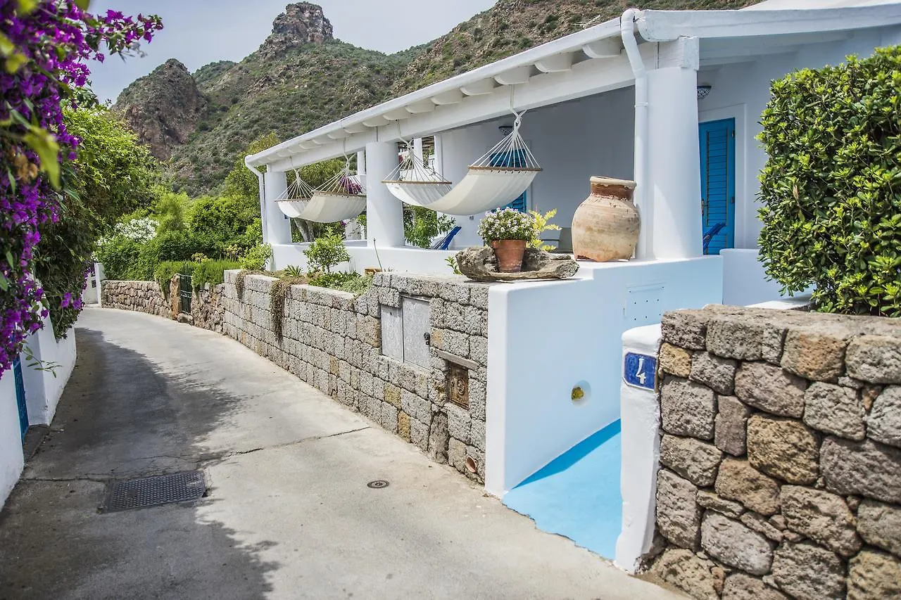 La Sirena Hotel Panarea 2*,