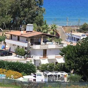 Apartament Laila, Balestrate